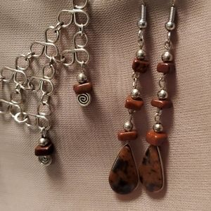 Necklace and earrings set